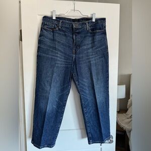 Banana Republic button fly Capri jeans